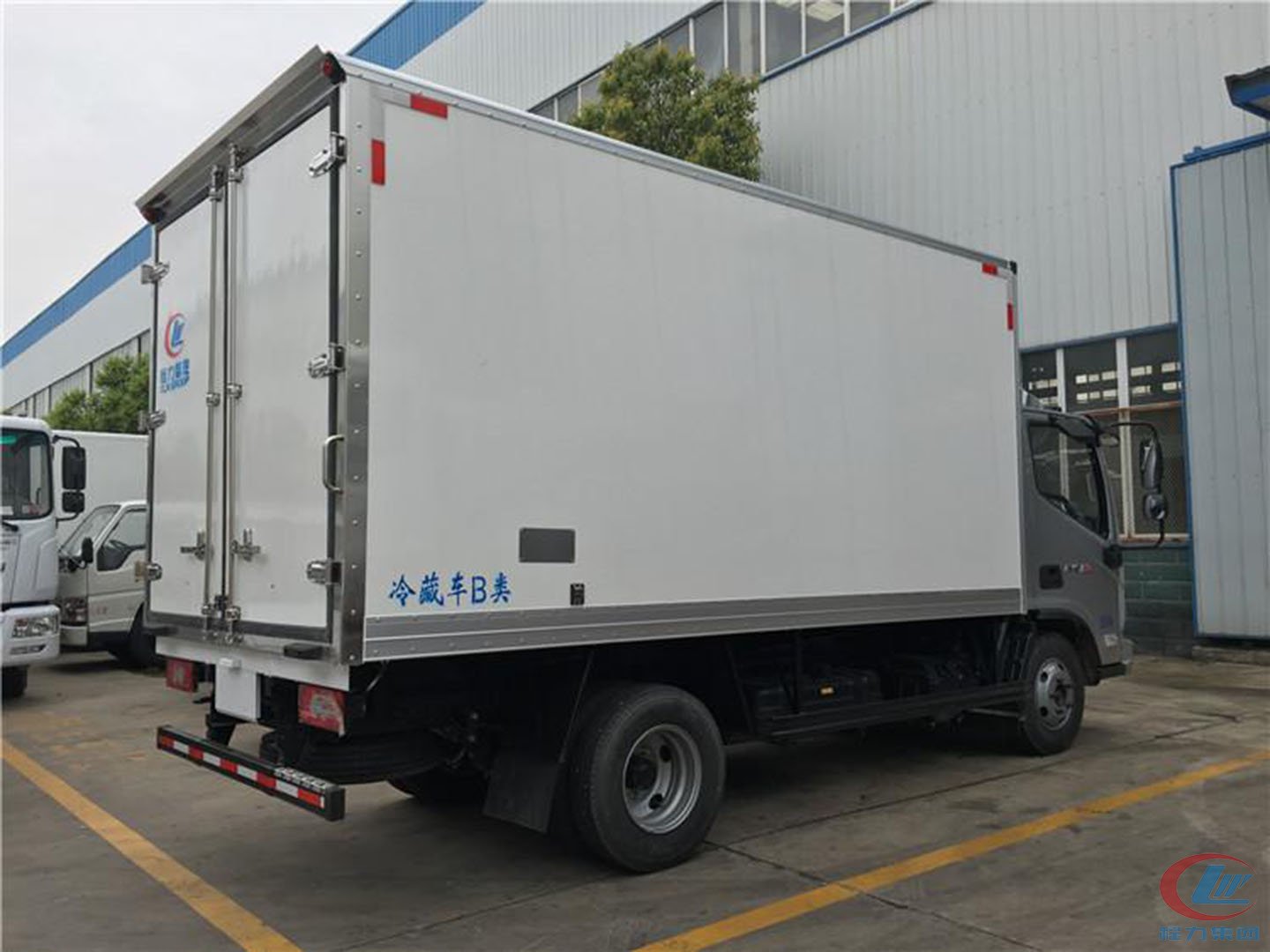國(guó)六奧鈴速運(yùn)冷藏車(chē)