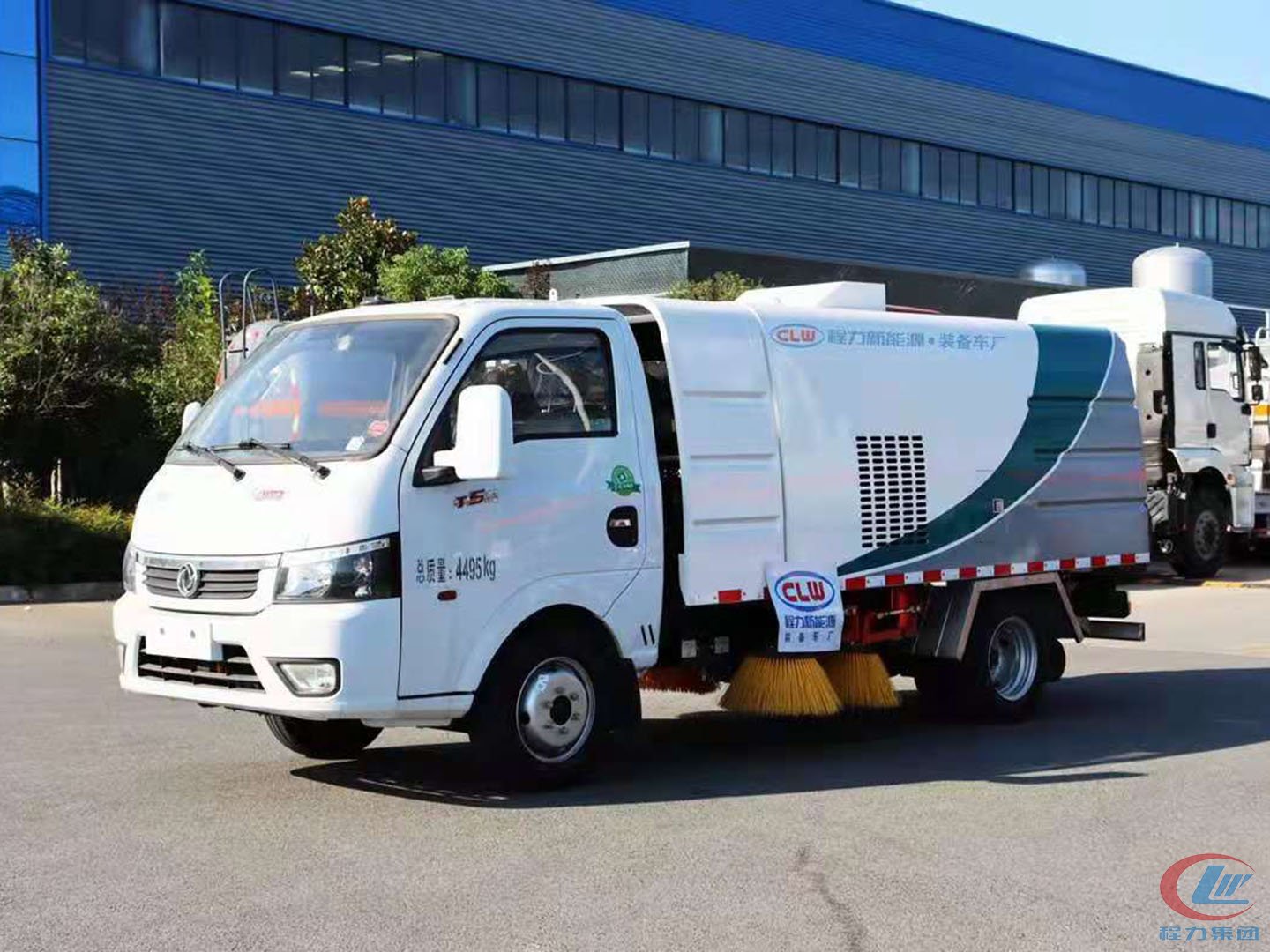 東風(fēng)途逸純電動掃路車