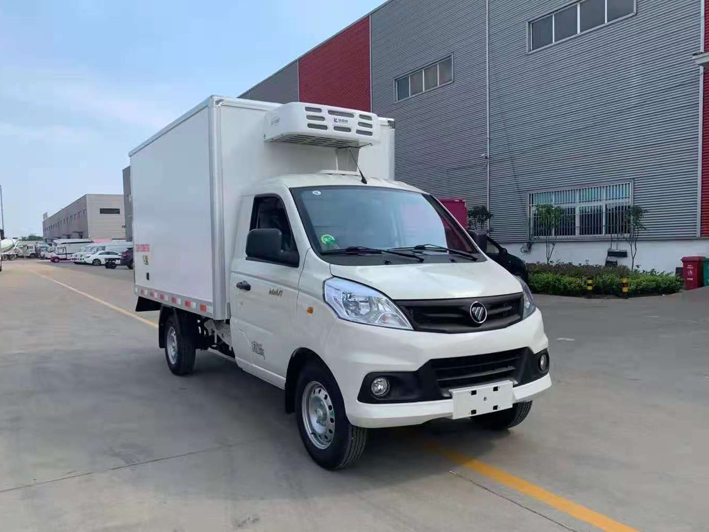 國(guó)六福田祥菱V1冷藏車