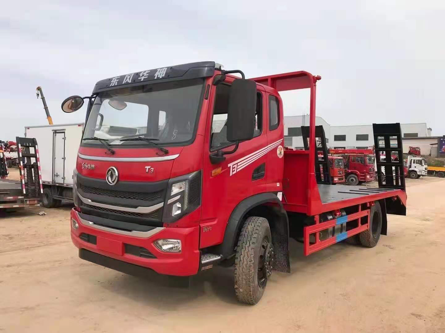 國(guó)六東風(fēng)華神T3單橋平板運(yùn)輸車(chē)圖片