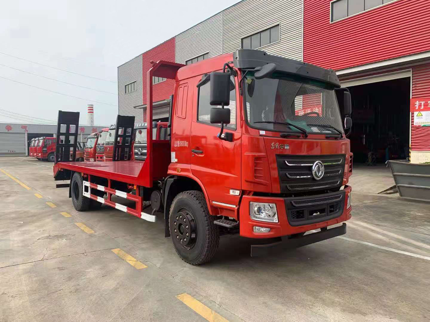 東風(fēng)華神F5國六平板運(yùn)輸車