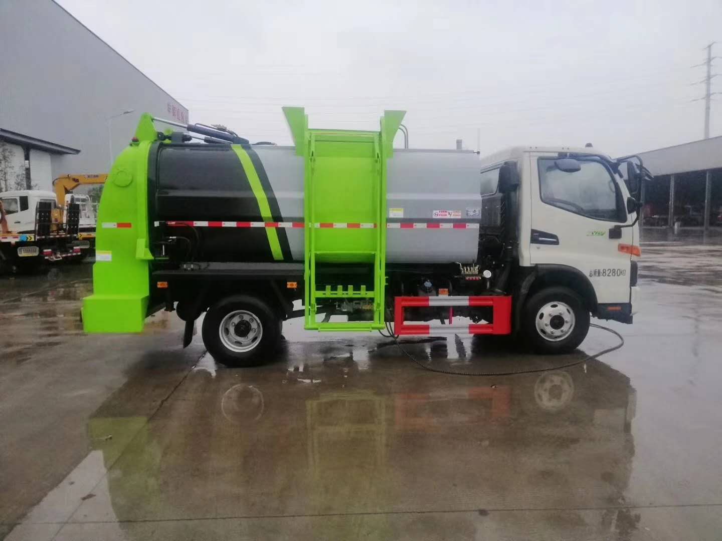 國(guó)六江淮駿鈴5方餐廚垃圾車(chē)