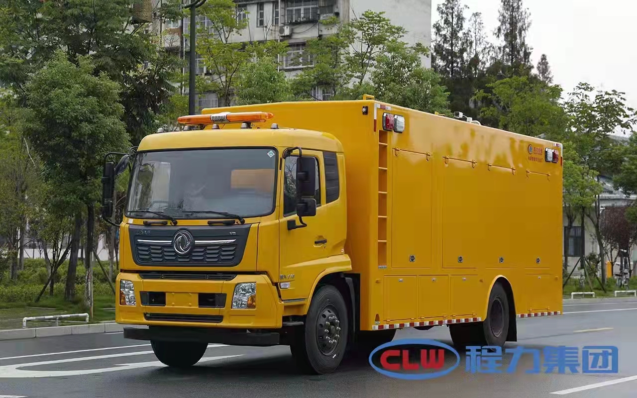程力7000m3排水搶險(xiǎn)車