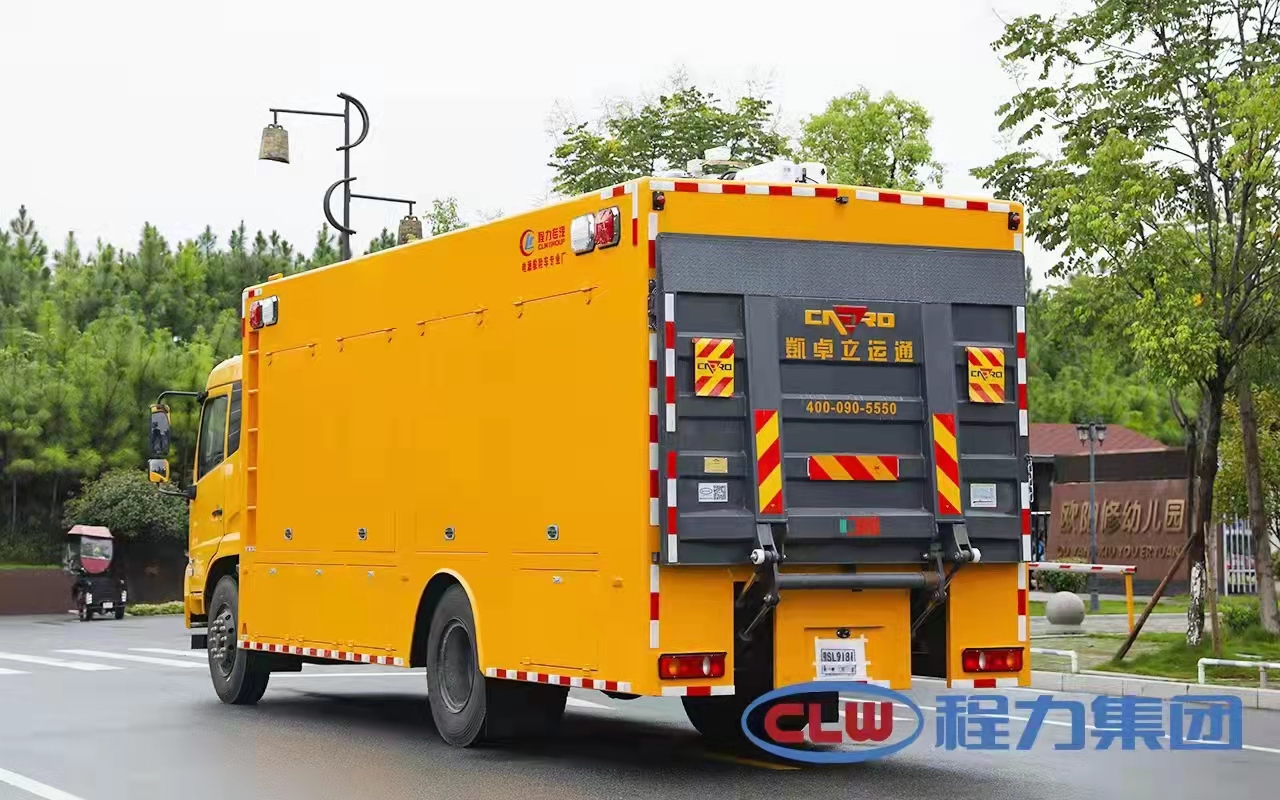 程力東風(fēng)天錦排水搶險(xiǎn)車