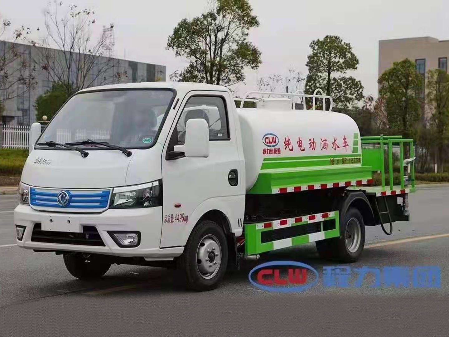 東風(fēng)3方純電動灑水車