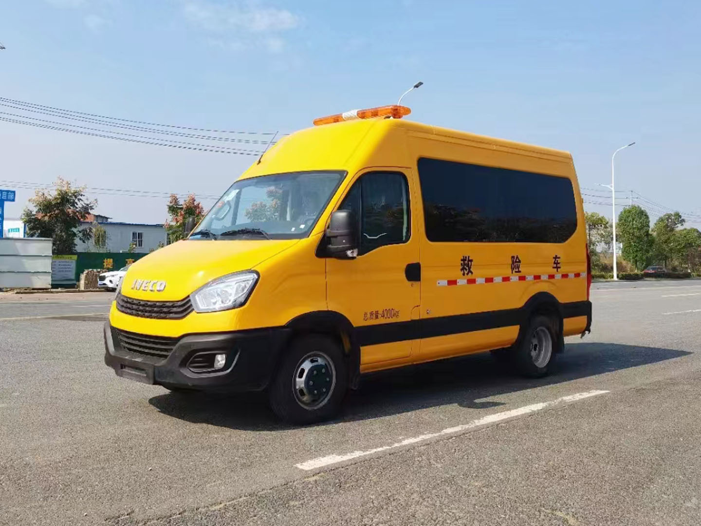依維柯歐勝救險(xiǎn)車(chē)