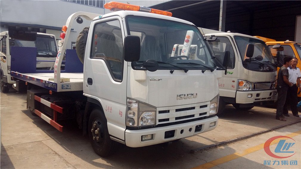 湖北程力五十鈴藍(lán)牌一拖二清障車側(cè)面圖
