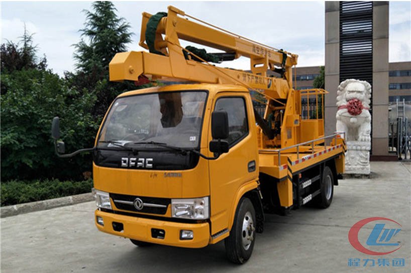 程力東風(fēng)12米藍(lán)牌高空作業(yè)車(chē)高清圖