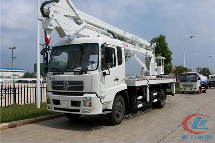 湖北程力東風(fēng)天錦20米高空作業(yè)車(chē)高清圖
