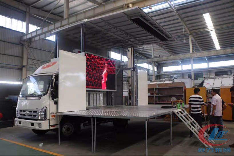 康瑞國五藍(lán)牌舞臺(tái)車側(cè)面圖