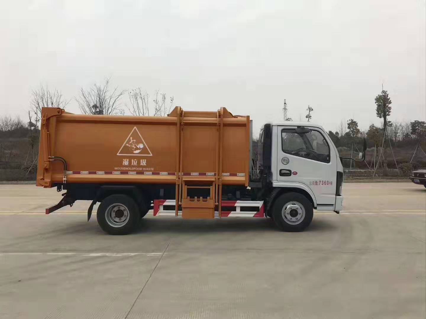 垃圾運(yùn)輸車