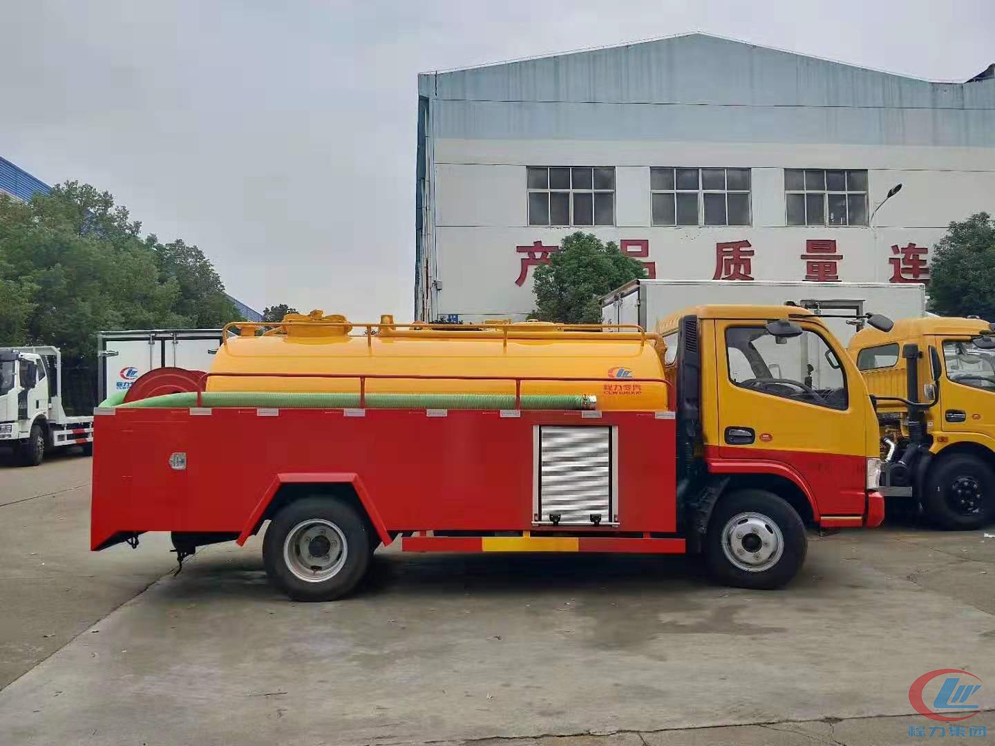 程力專汽東風多利卡D6藍牌清洗吸糞車