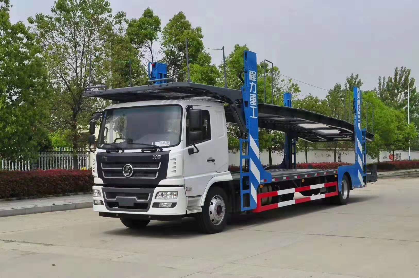 程力汽車集團重工事業(yè)部轎運車