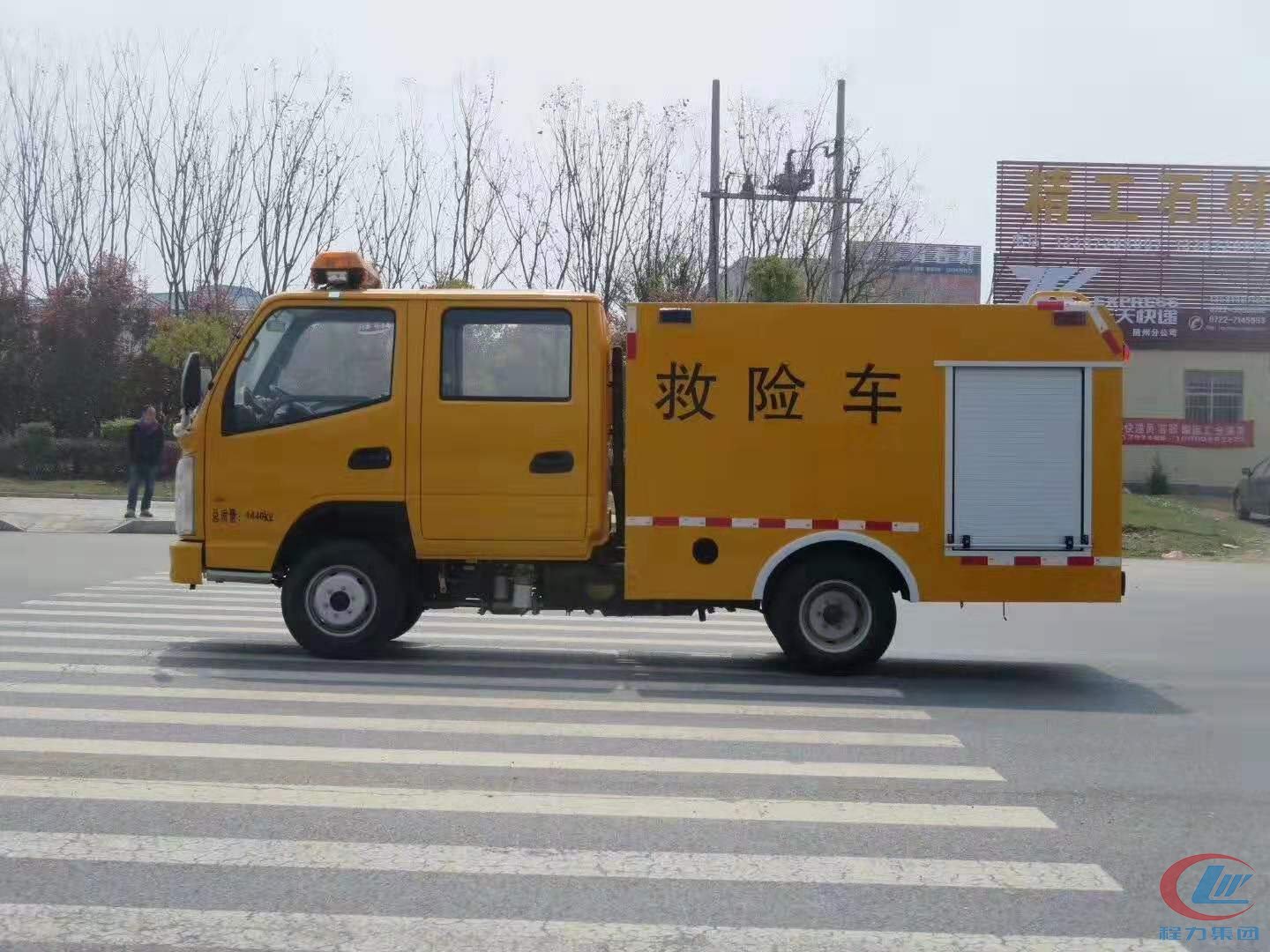 凱馬雙排駕駛室救援車(chē)