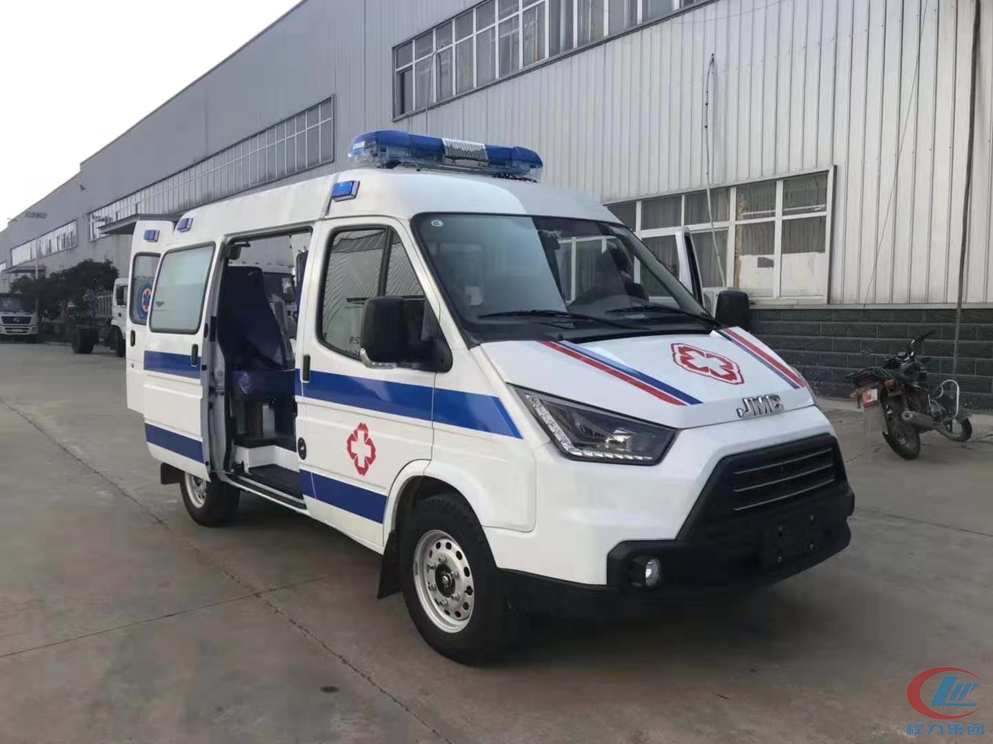 程力福特江鈴特順救護(hù)車內(nèi)部圖