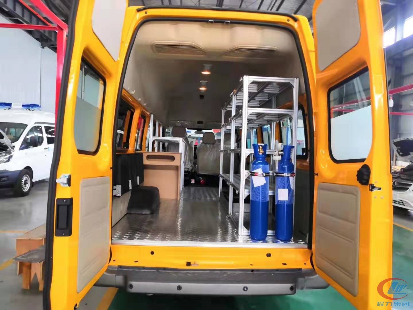 福特新時(shí)代客運(yùn)版救護(hù)車，福特應(yīng)急救援車
