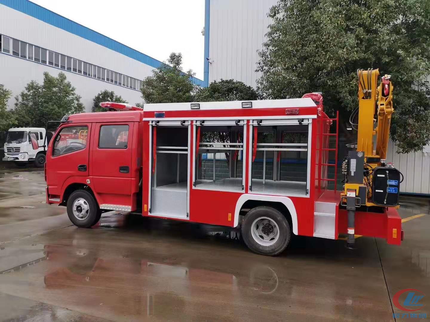 東風(fēng)多利卡工程搶險消防車