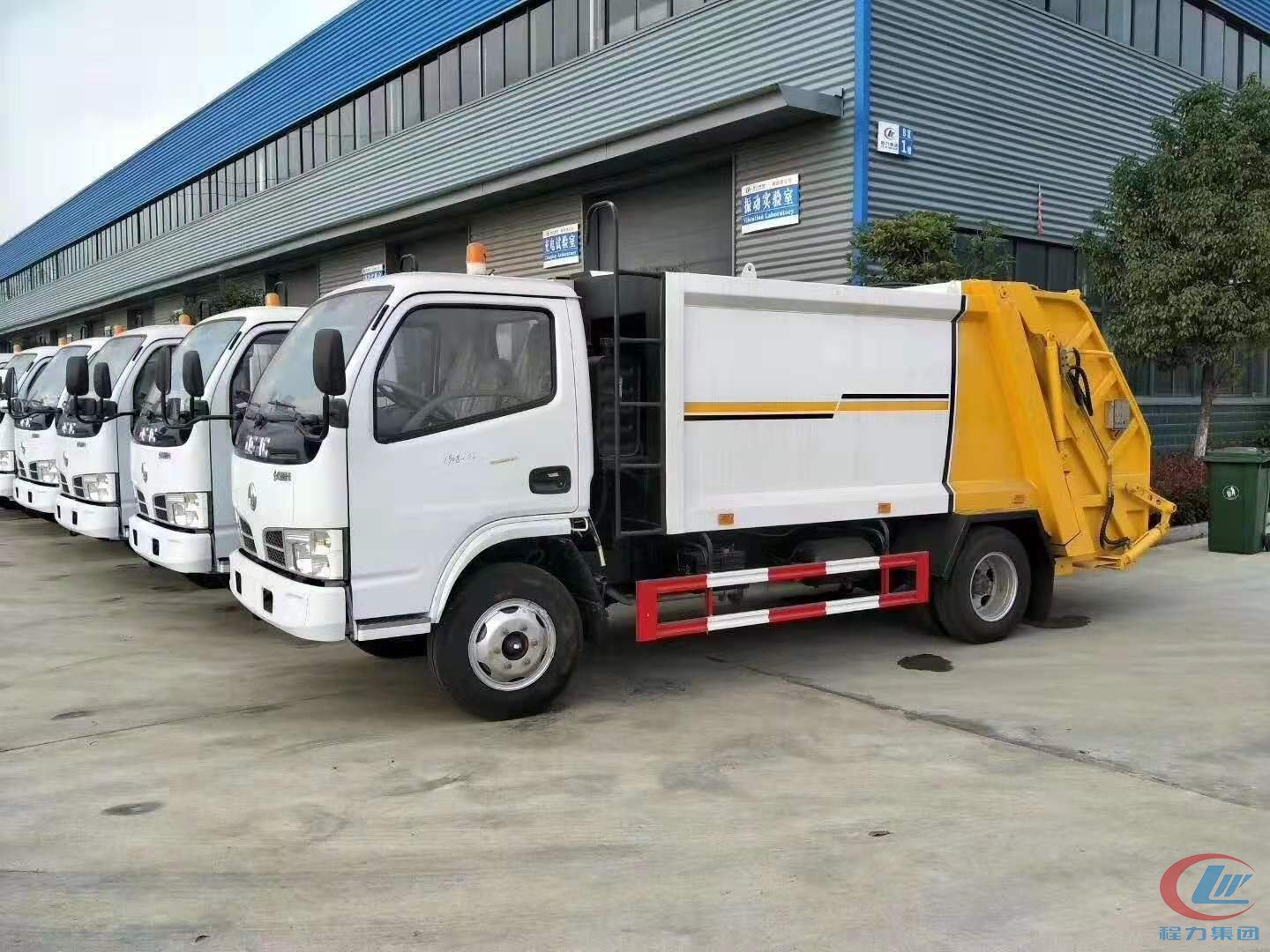 壓縮垃圾車項目展示